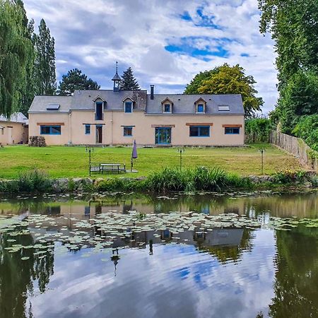 Bed and Breakfast Au Fil De L'Eau La Chapelle-Saint-Aubin Exteriér fotografie