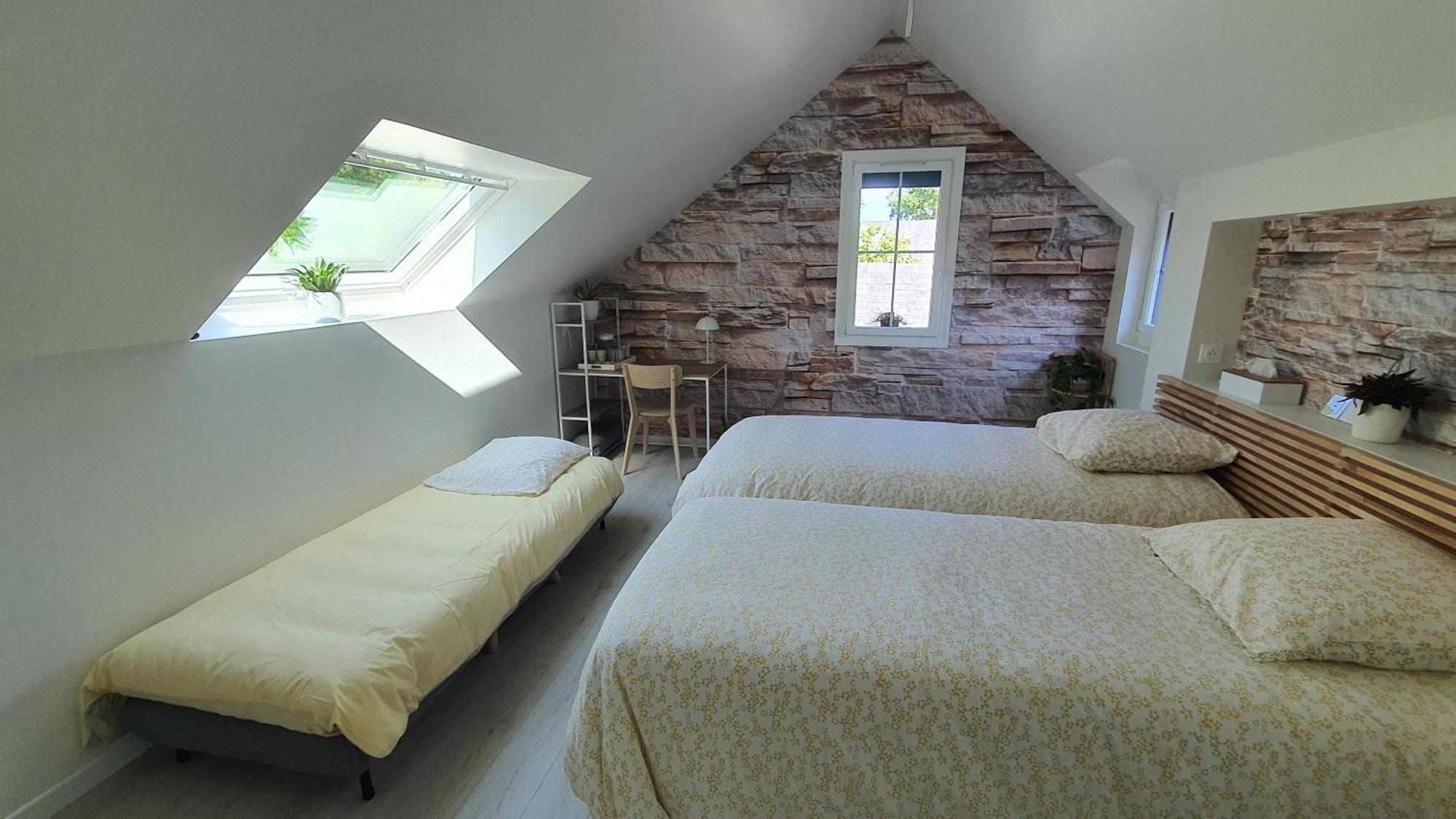 Bed and Breakfast Au Fil De L'Eau La Chapelle-Saint-Aubin Pokoj fotografie